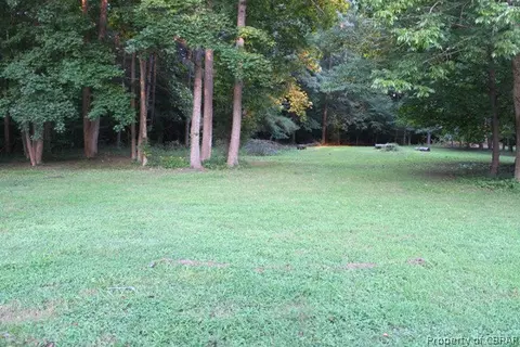 8845 Marlfield Rd, Gloucester, VA 23061 photo 16