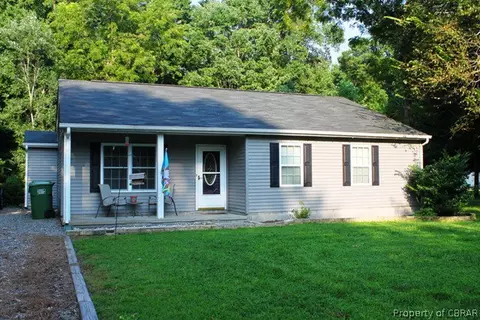 8845 Marlfield Rd, Gloucester, VA 23061 photo 1