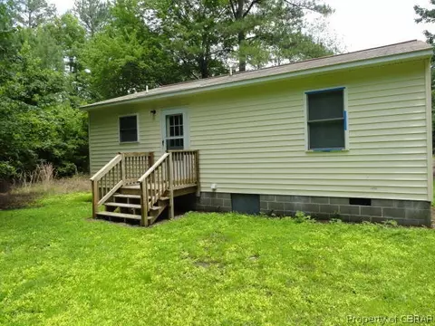 10640 Indian Rd, Gloucester, VA 23061 photo 2