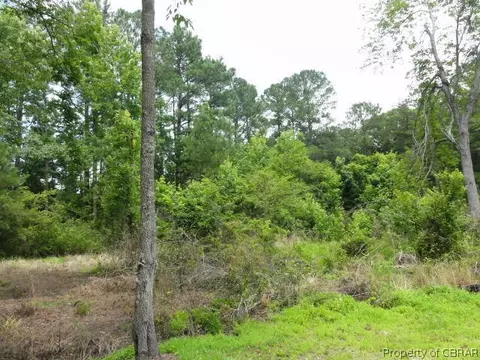 10640 Indian Rd, Gloucester, VA 23061 photo 3
