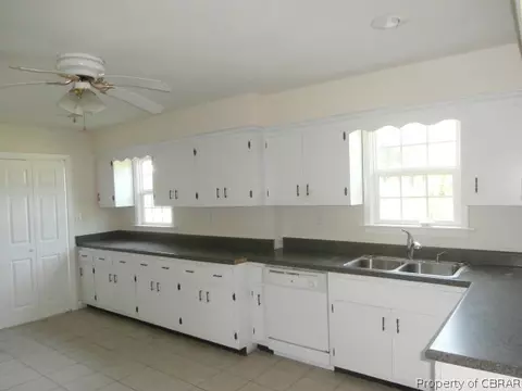 2647 Weems Rd, Weems, VA 22576 photo 13