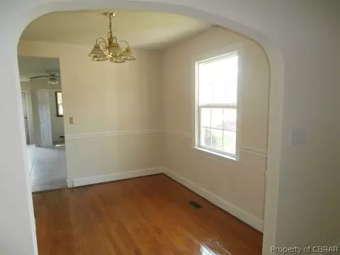 2647 Weems Rd, Weems, VA 22576 photo 2