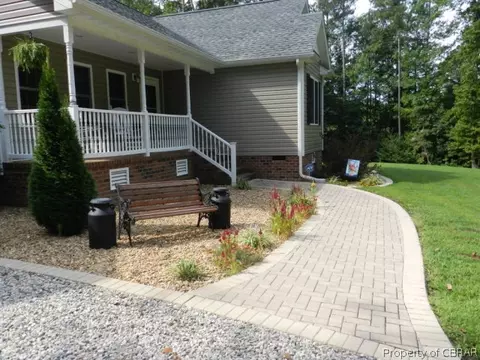 10409 Figg Shop Rd, Gloucester, VA 23061 photo 4