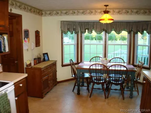 6217 T C Walker Rd, Gloucester, VA 23061 photo 9