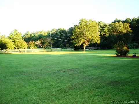 6217 T C Walker Rd, Gloucester, VA 23061 photo 7