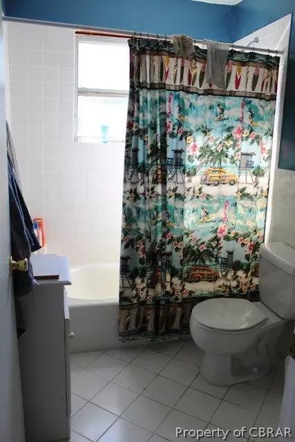 5915 Ware Point Ln, Gloucester, VA 23061 photo 7