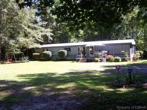 8251 Ark Rd, Gloucester, VA 23061 photo 1