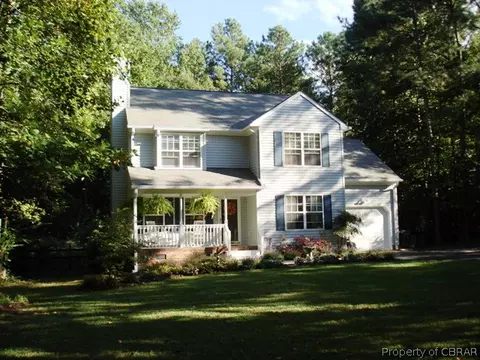 8379 Kitchener Dr, Gloucester, VA 23061 photo 1