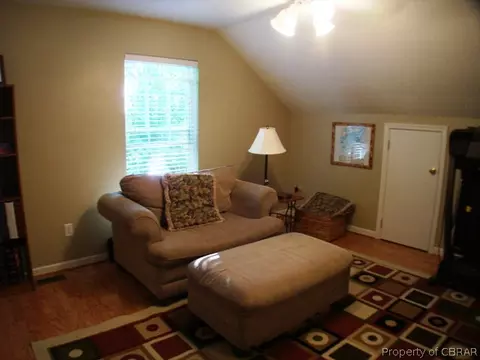 8379 Kitchener Dr, Gloucester, VA 23061 photo 16