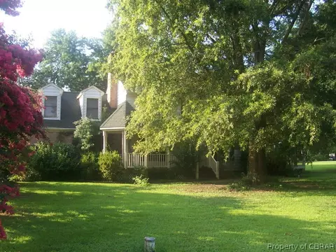 4679 Hermitage Ln, Gloucester, VA 23061 photo 2