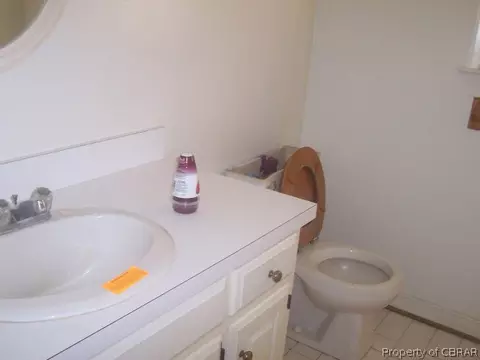 4679 Hermitage Ln, Gloucester, VA 23061 photo 9