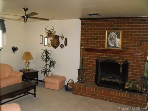 5397 Millwood Dr, Gloucester, VA 23061 photo 5