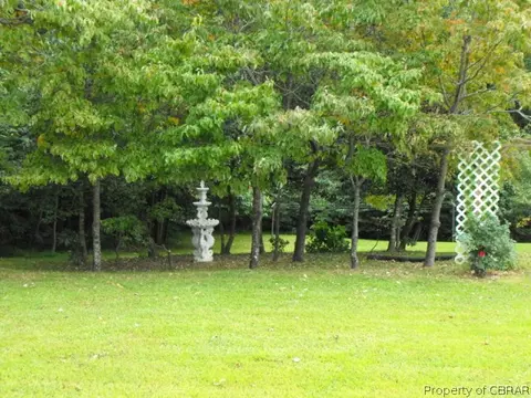 5397 Millwood Dr, Gloucester, VA 23061 photo 25