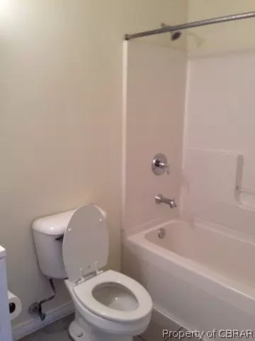 6842 Cedar Lake Dr, Gloucester, VA 23061 photo 8