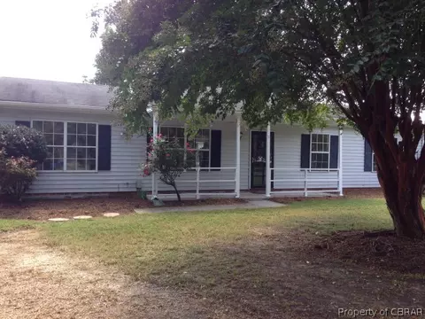 6842 Cedar Lake Dr, Gloucester, VA 23061 photo 1