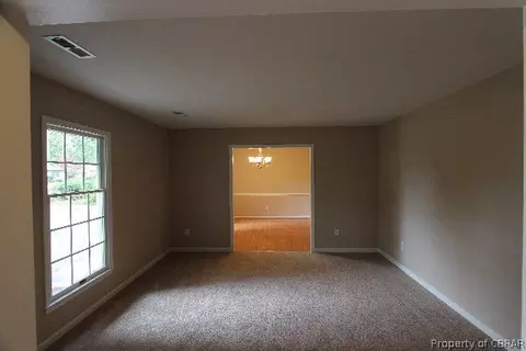 1704 Pine Tree Dr, Gloucester Point, VA 23062 photo 17