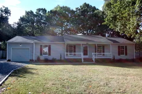 1704 Pine Tree Dr, Gloucester Point, VA 23062 photo 8