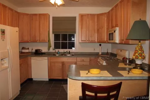 206 Dixie Dr, Mathews, VA 23109 photo 18