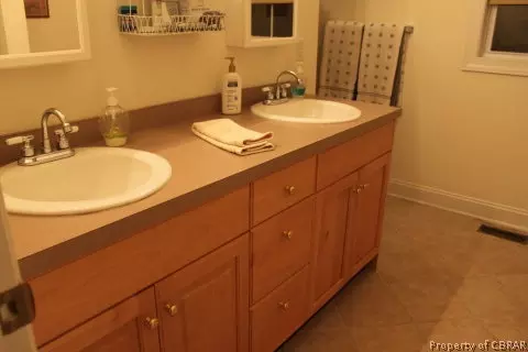 206 Dixie Dr, Mathews, VA 23109 photo 29