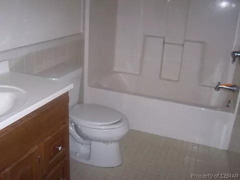 9219 Marlfield Rd, Gloucester, VA 23061 photo 7