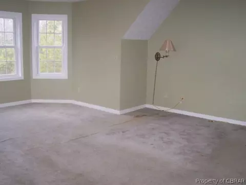9219 Marlfield Rd, Gloucester, VA 23061 photo 5