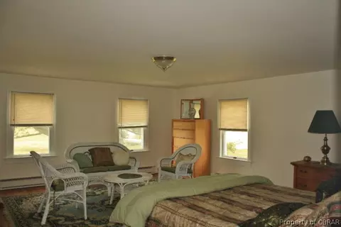 724 Benson Rd, Weems, VA 22576 photo 16