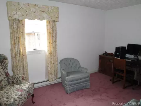 7358 Forest Dr, Gloucester Point, VA 23062 photo 14