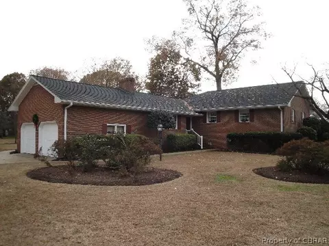7358 Forest Dr, Gloucester Point, VA 23062 photo 1