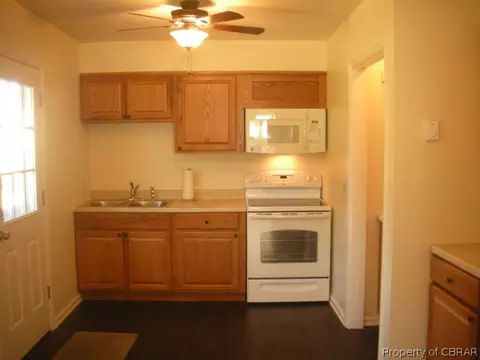 2862 Weems Rd, Weems, VA 22576 photo 9