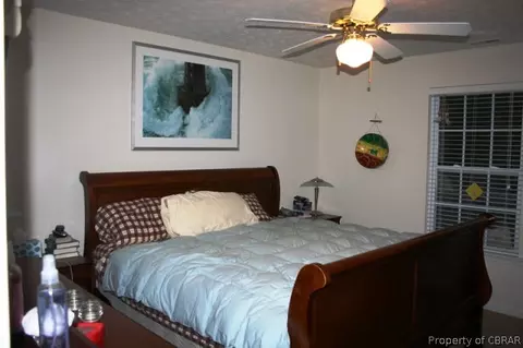 12422 Cedar Trl, Gloucester, VA 23061 photo 8