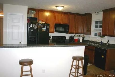 12422 Cedar Trl, Gloucester, VA 23061 photo 12