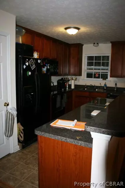 12422 Cedar Trl, Gloucester, VA 23061 photo 13