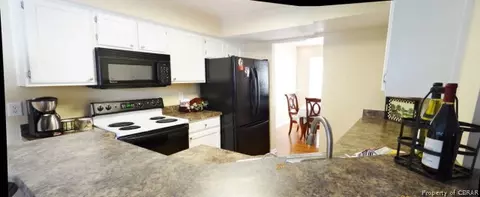 8338 Adams Ct, Gloucester, VA 23061 photo 4