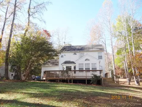8338 Adams Ct, Gloucester, VA 23061 photo 13