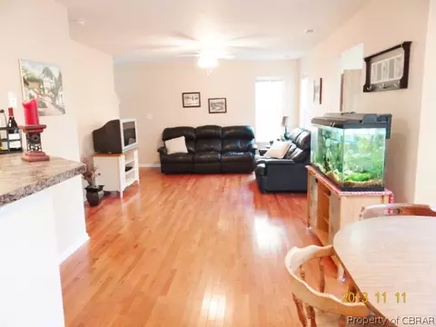 8338 Adams Ct, Gloucester, VA 23061 photo 5