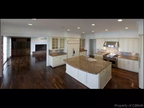 379 Cedar Pointe Dr, Weems, VA 22576 photo 7