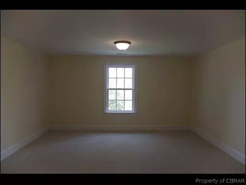 379 Cedar Pointe Dr, Weems, VA 22576 photo 14