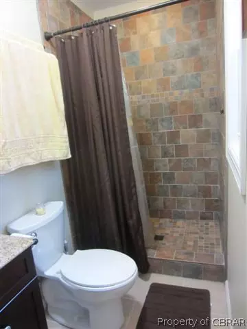 1682 Laurel Dr, Gloucester Point, VA 23062 photo 7