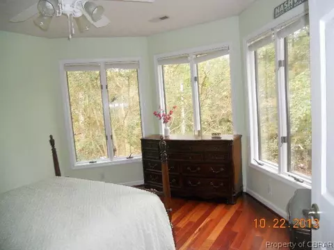 9085 Catapult Ln, Gloucester, VA 23061 photo 23