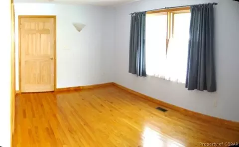 71 Soles Ln, Dutton, VA 23050 photo 2
