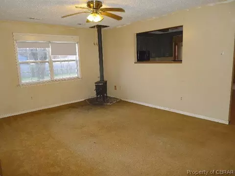 3946 Hickory Fork Rd, Gloucester, VA 23061 photo 3