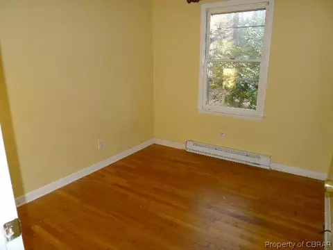 8679 Marlfield Rd, Gloucester, VA 23061 photo 6