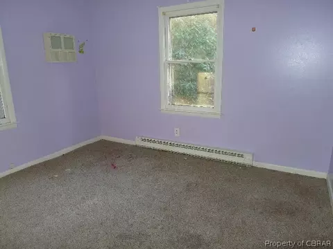 8679 Marlfield Rd, Gloucester, VA 23061 photo 5