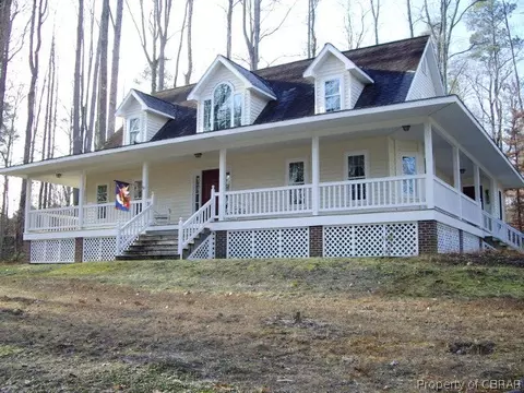 299 Edgewater Rd, Saluda, VA 23149 photo 1