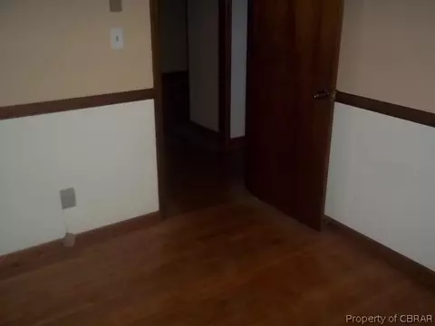 4104 Eagle Rd, Hayes, VA 23072 photo 7