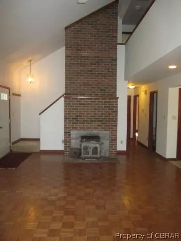 6034 Lamberth Ln, Gloucester, VA 23061 photo 5