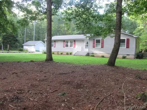 115 Atkins Ln, Dutton, VA 23050 photo 5