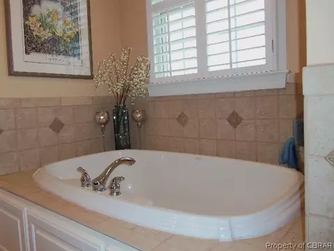 4685 Chaney Ln, Gloucester, VA 23061 photo 14