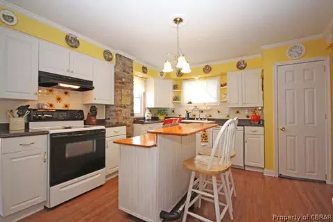 8405 Back Creek Rd, Gloucester, VA 23061 photo 6