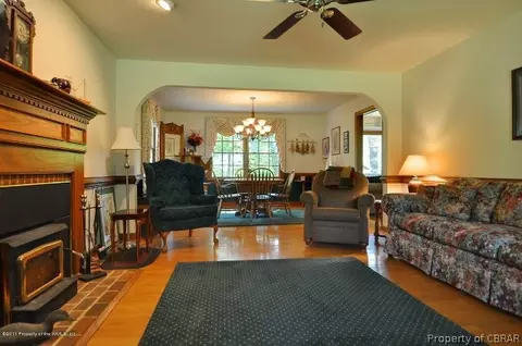 5898 Beech Tree Ln, Gloucester, VA 23061 photo 9